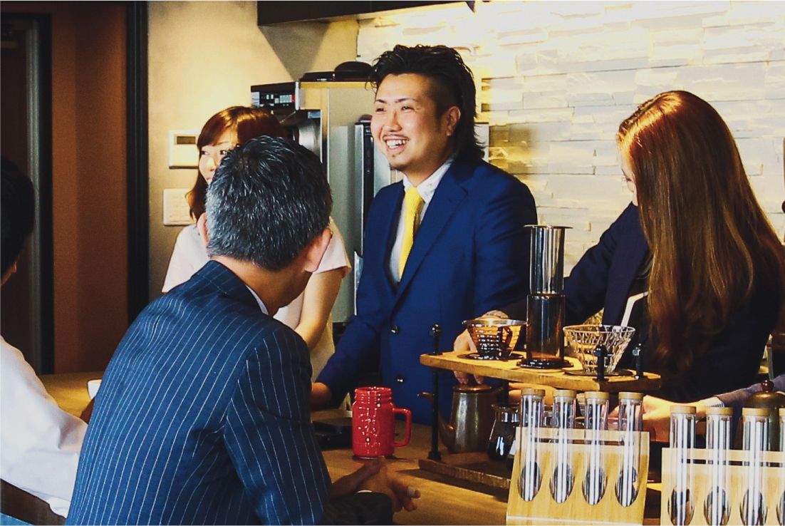 鈴木コーヒーの掲載記事より、対話の様子